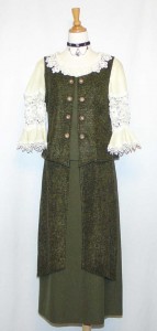 vintage green dirndl with lace top